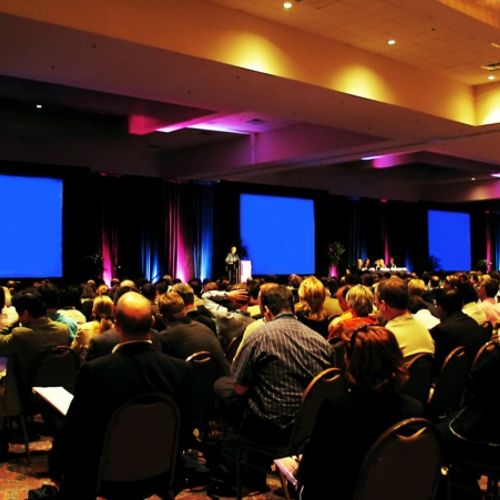 Doug Smart keynotes conventions and meetings both 