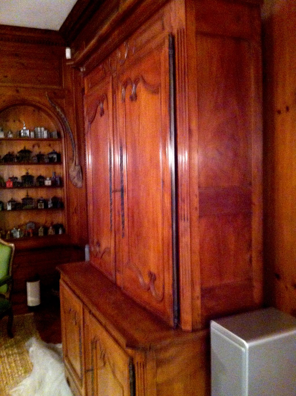 Did a waxing job for a customer in Manhattan .