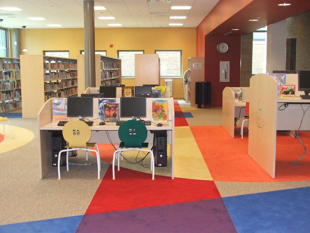Gross Point Woods Library - Youth Section