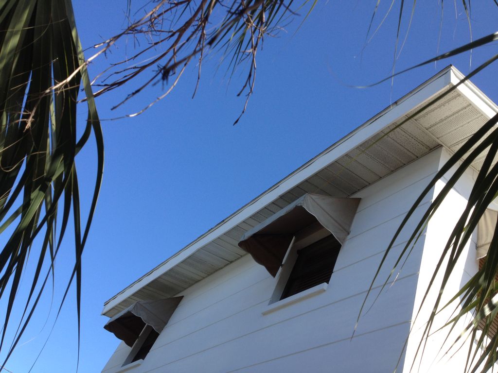 Replaced fascia and missing soffit  pieces after w