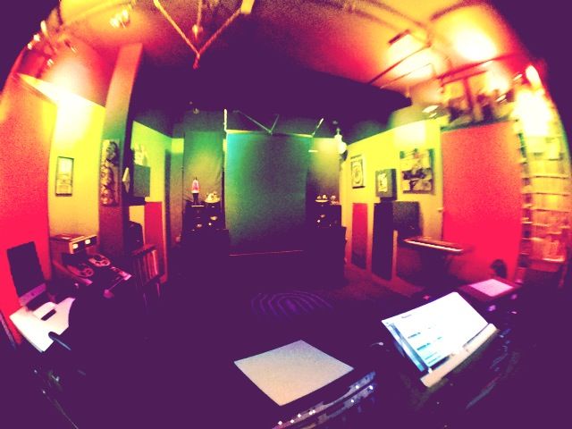 Cranesong Mastering Console, ADAM speakers...