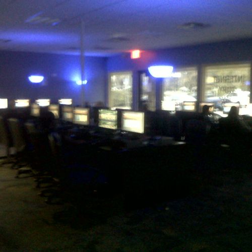 Internet game room in Orange Park, all machines up