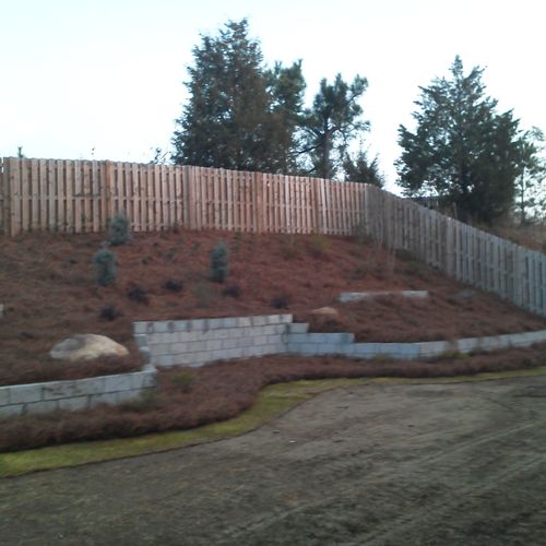 retaining wall with landscaping