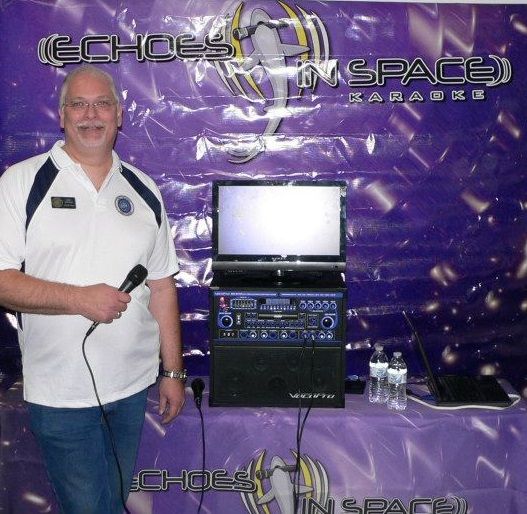 Gary at Galaxyfest 2013. Friday's Zombie kids carn