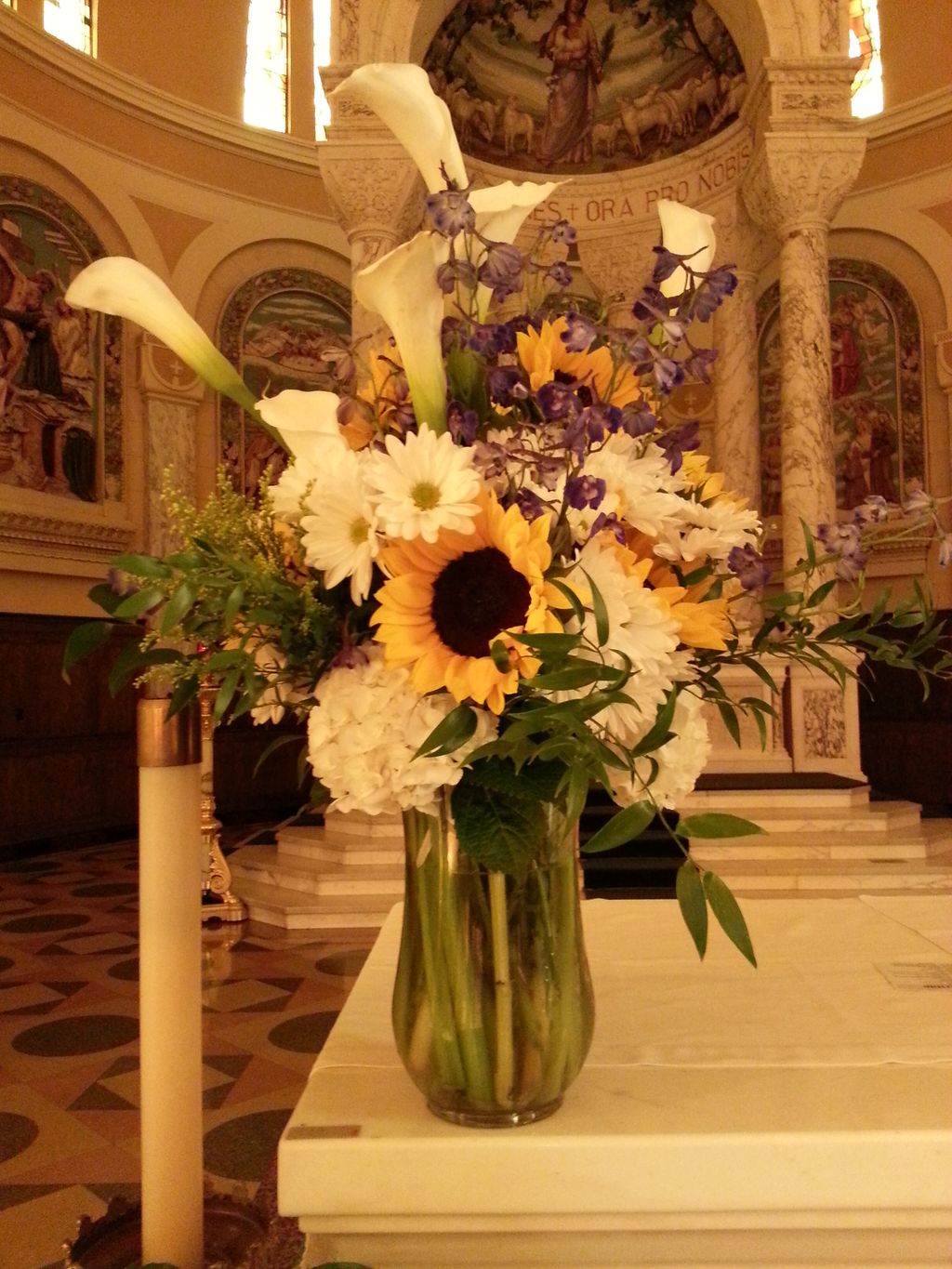 An alter piece arrangement.
