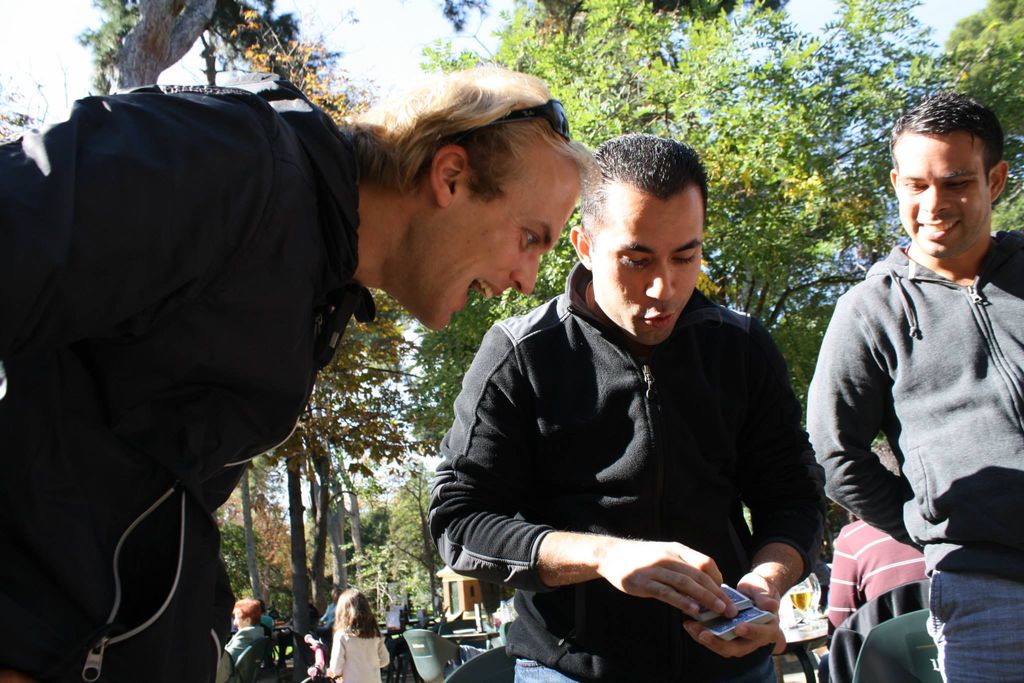 Street magic. @ Madrid, Spain