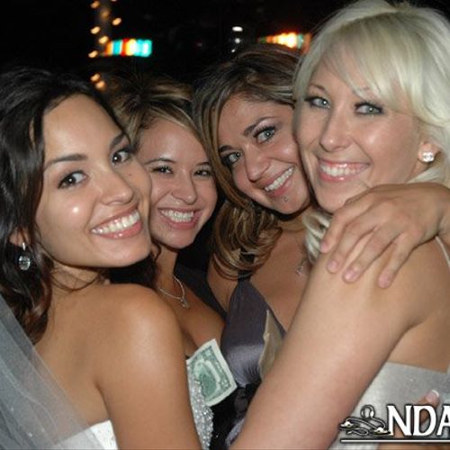The bride with her Bff's