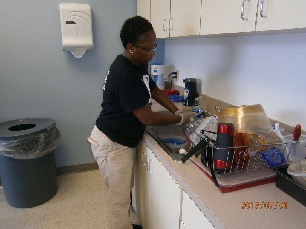 We wash dishes so you don't have to!