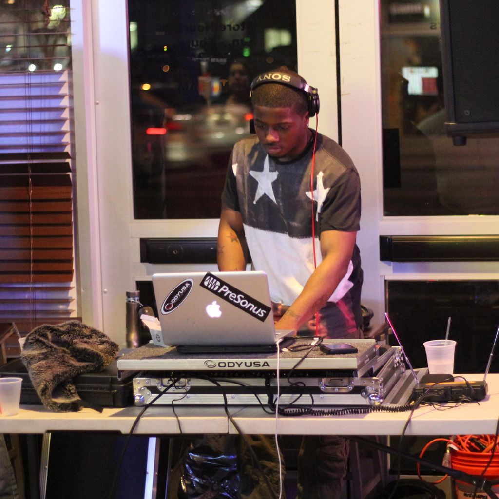 DJ 2.0
