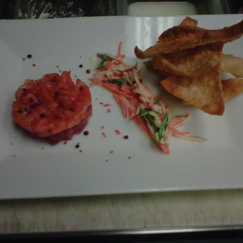 salmon & tuna tartare, pickled vegetables, pink pe
