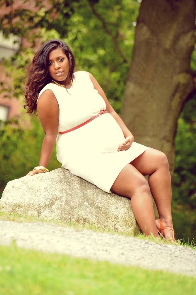 8-month maternity shoot
Hair, makeup and photo by 