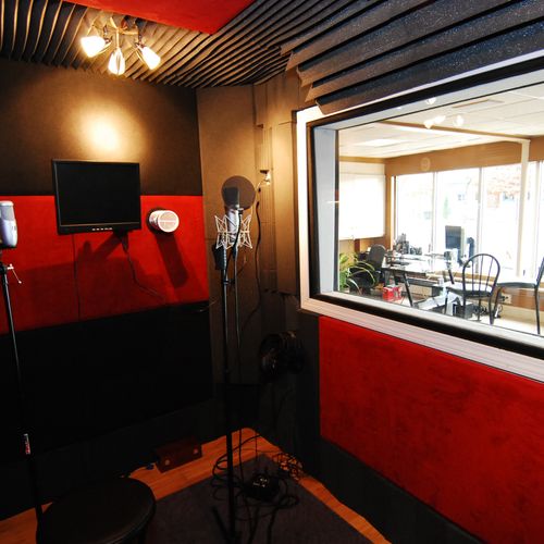 Split2nd Studio Vocal Booth