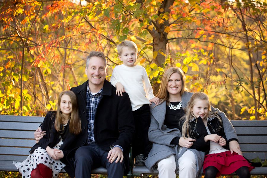 Beautiful family in the fall leaves.  www.doriehow