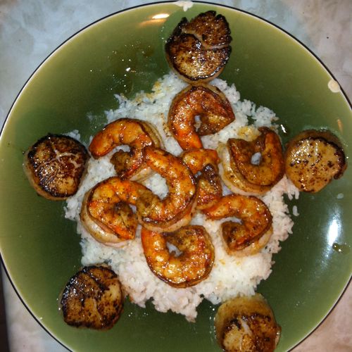 Grilled Cajun Shrimp and Seared Scallops over Jasm