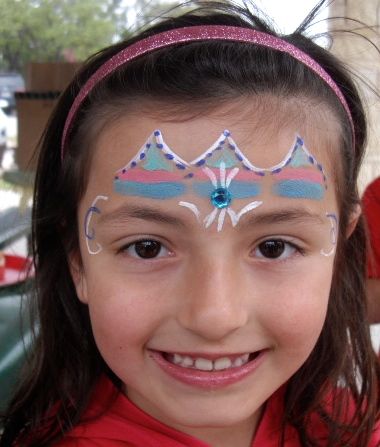 princess crown with jewel