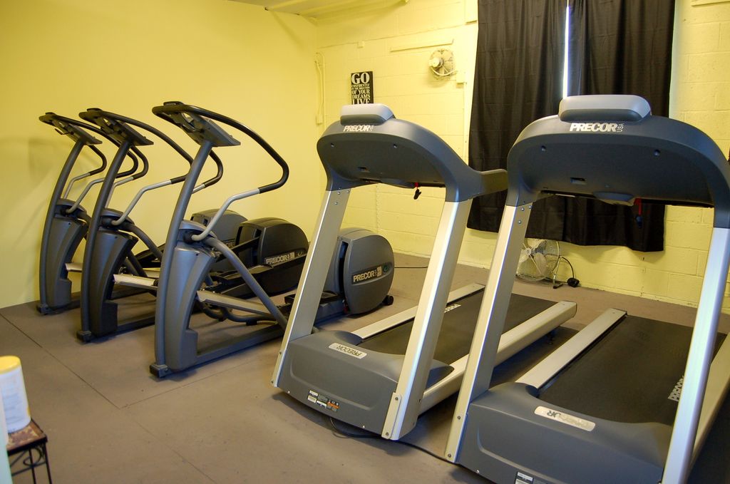 One on One Fitness Studio
