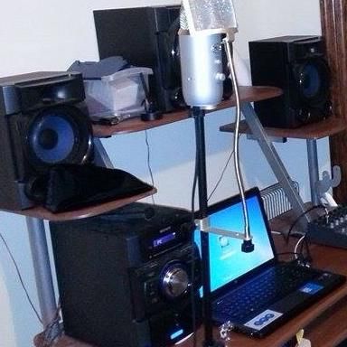 J&D's Audio Recording and Producing Home Studio