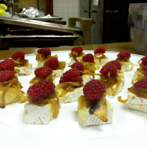 Brie Bites, caramelized onions, candied raspberry