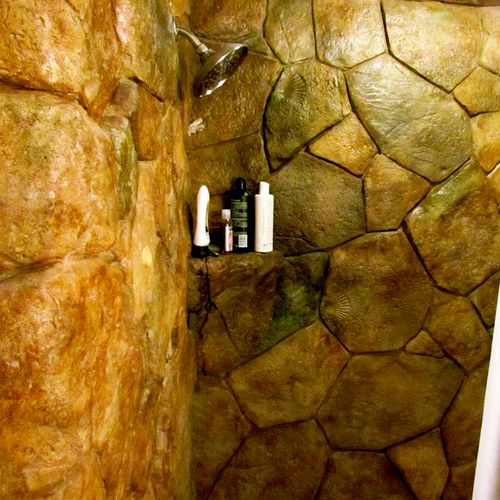 Indoor Shower "Cave"