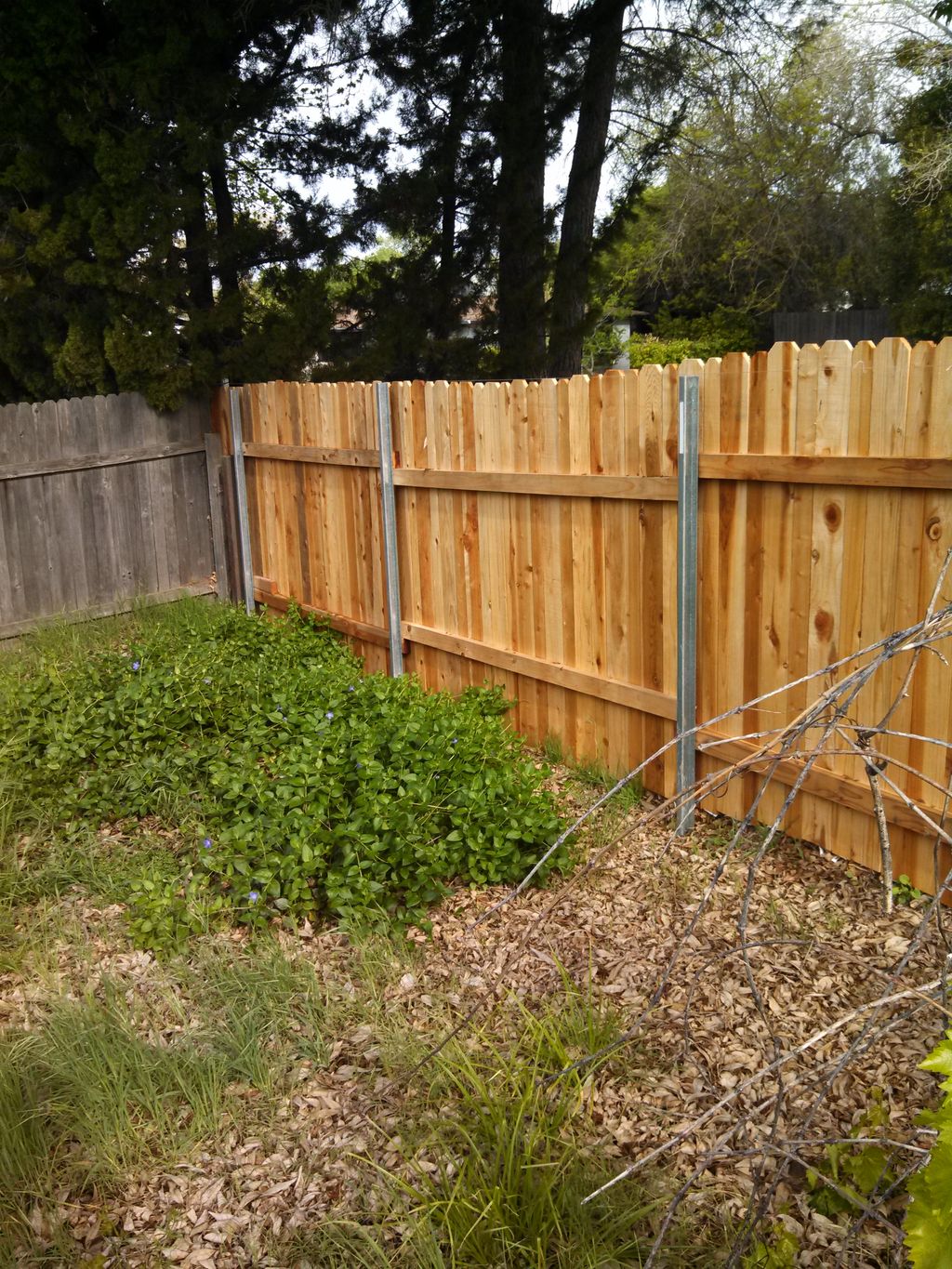 PICTURES OF MY LAST WOOD FENCE INSTALLATION