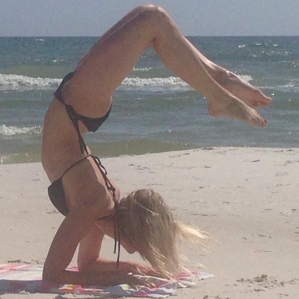 Nikki Schmidt Yoga