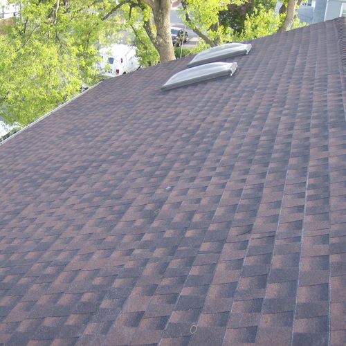 specialized in roofing jobs