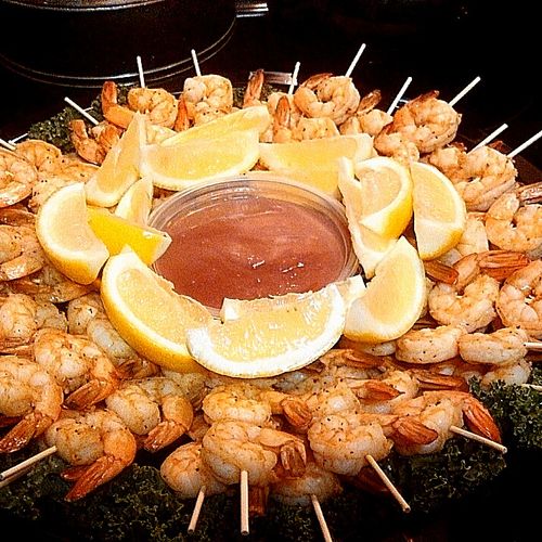 Appetizer: Seasoned Shrimp Skewers w/Cocktail Sauc