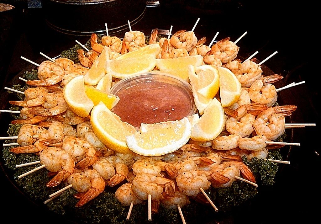 Appetizer: Seasoned Shrimp Skewers w/Cocktail Sauc