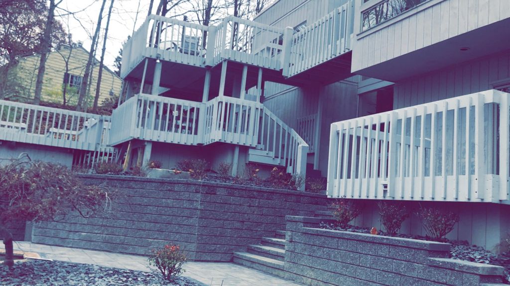 Retaining Wall,Pavers,