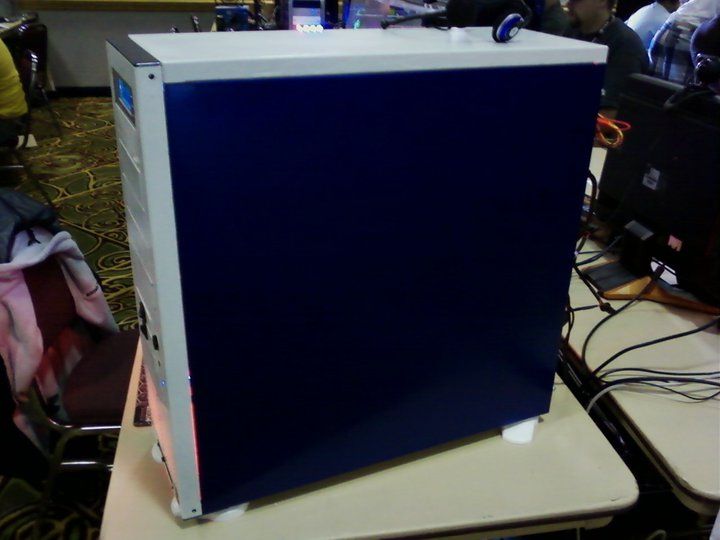 Beautiful custom painted blue for this Red White a