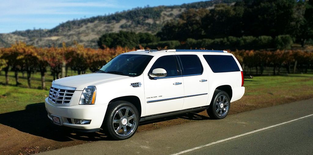 Cad.Escalade  6 Pass. Suv.