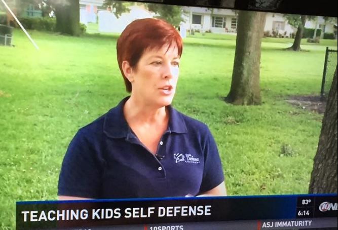 Giving safety tips for anti abduction self defense