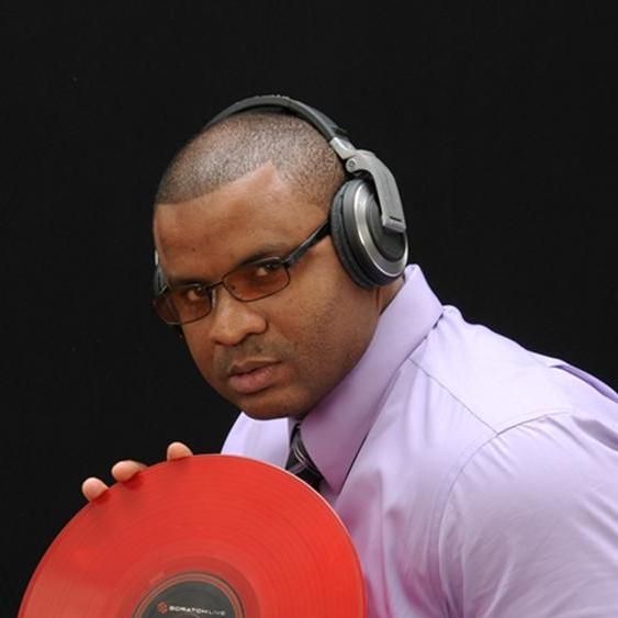 DJ Jochi El Negro Entertainment