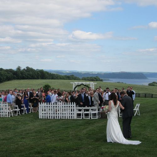 Wedding at Lauxmont Farms !