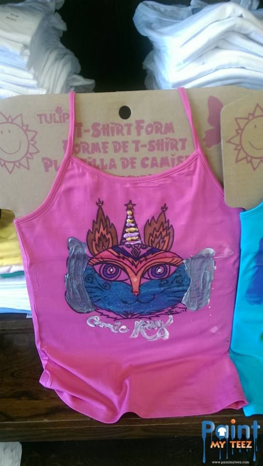 Line art you can use on any t-shirt. Here a young 