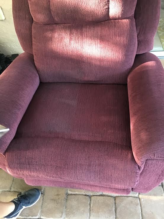 This was a chair that was purhased used.  There wa