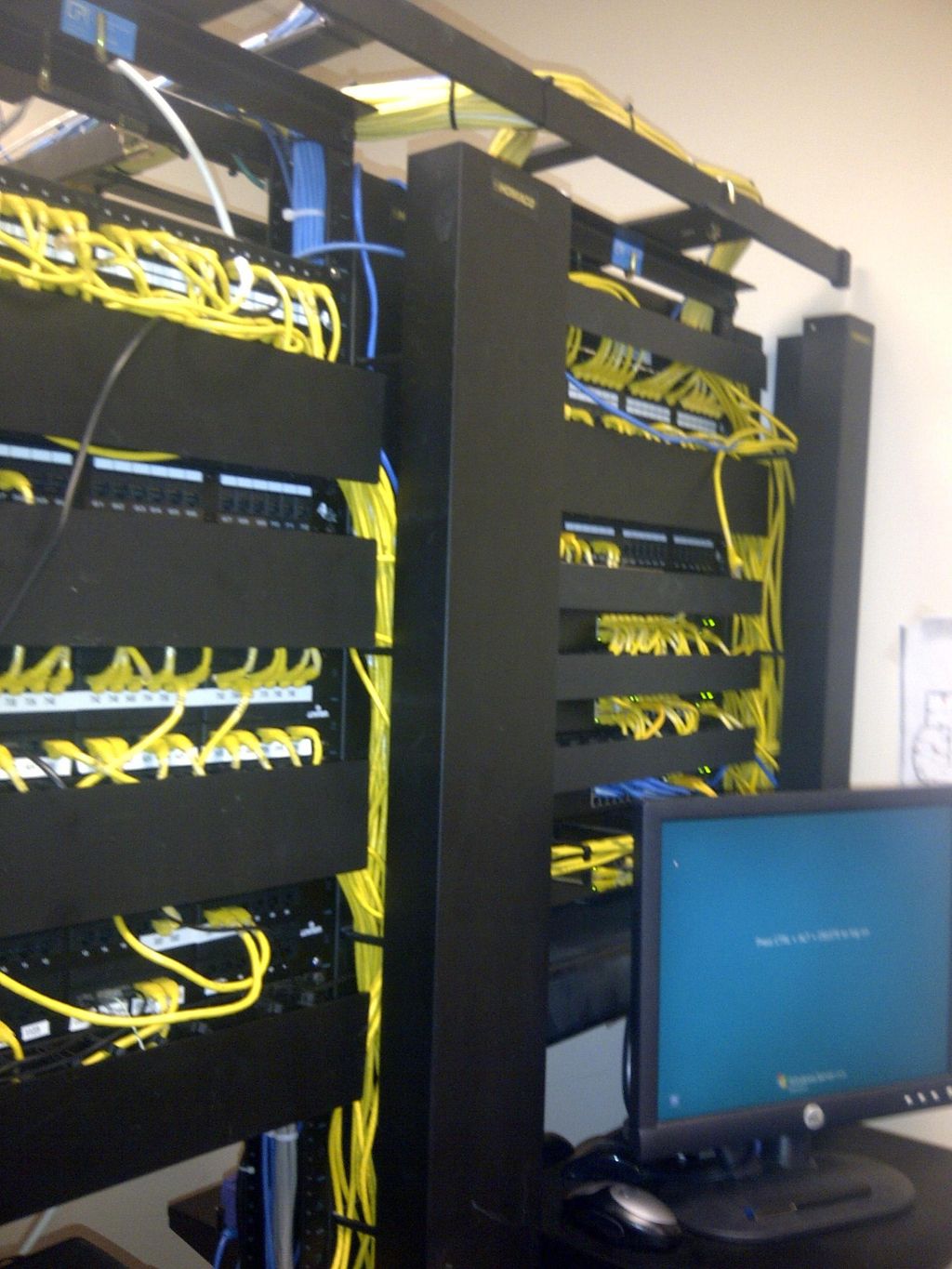 To Managing a large network enviorment