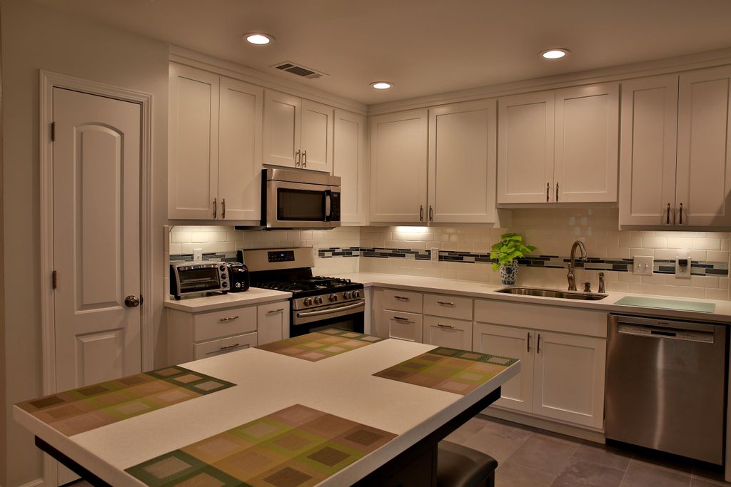 B+B Kitchen