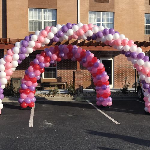20 foot and 30 foot balloon arches