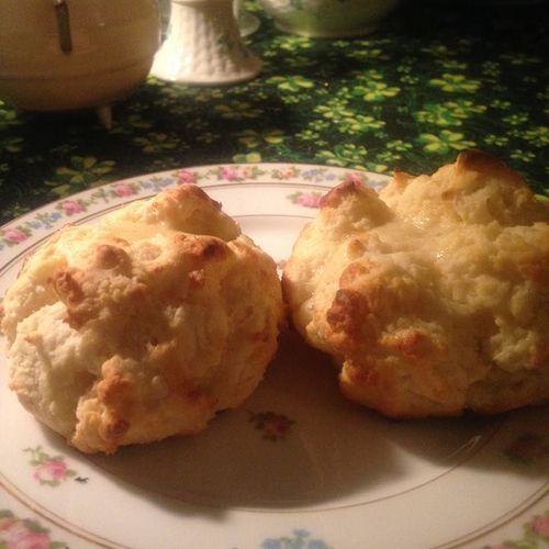 Cream biscuits - two ingredients, success every ti