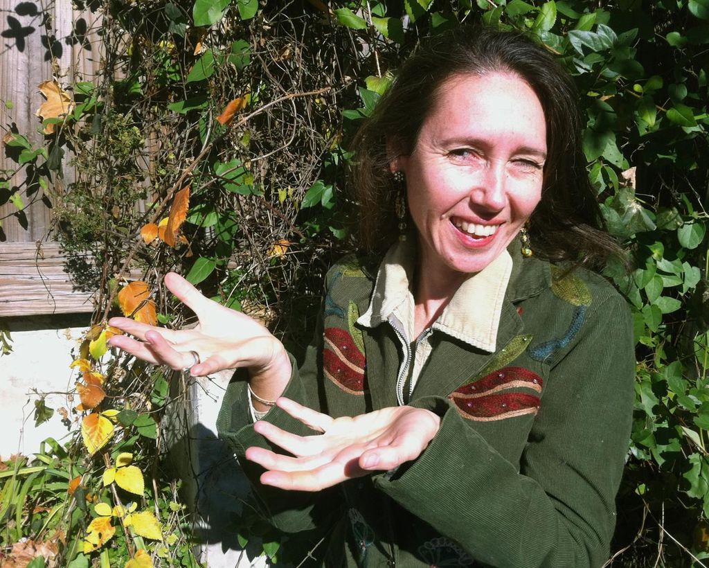 Carina's teaching hands