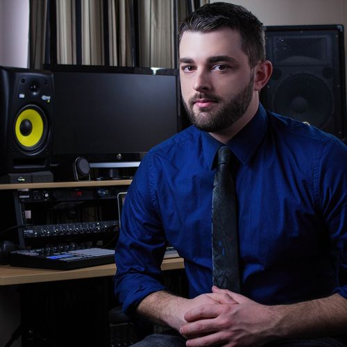 Producer Anthony Michael - Ian Fursa