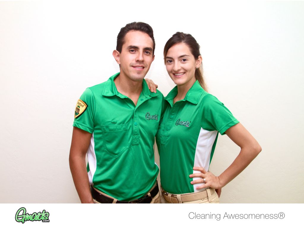 Hi, we're Juan and Karen, Gmaids founders. Here to