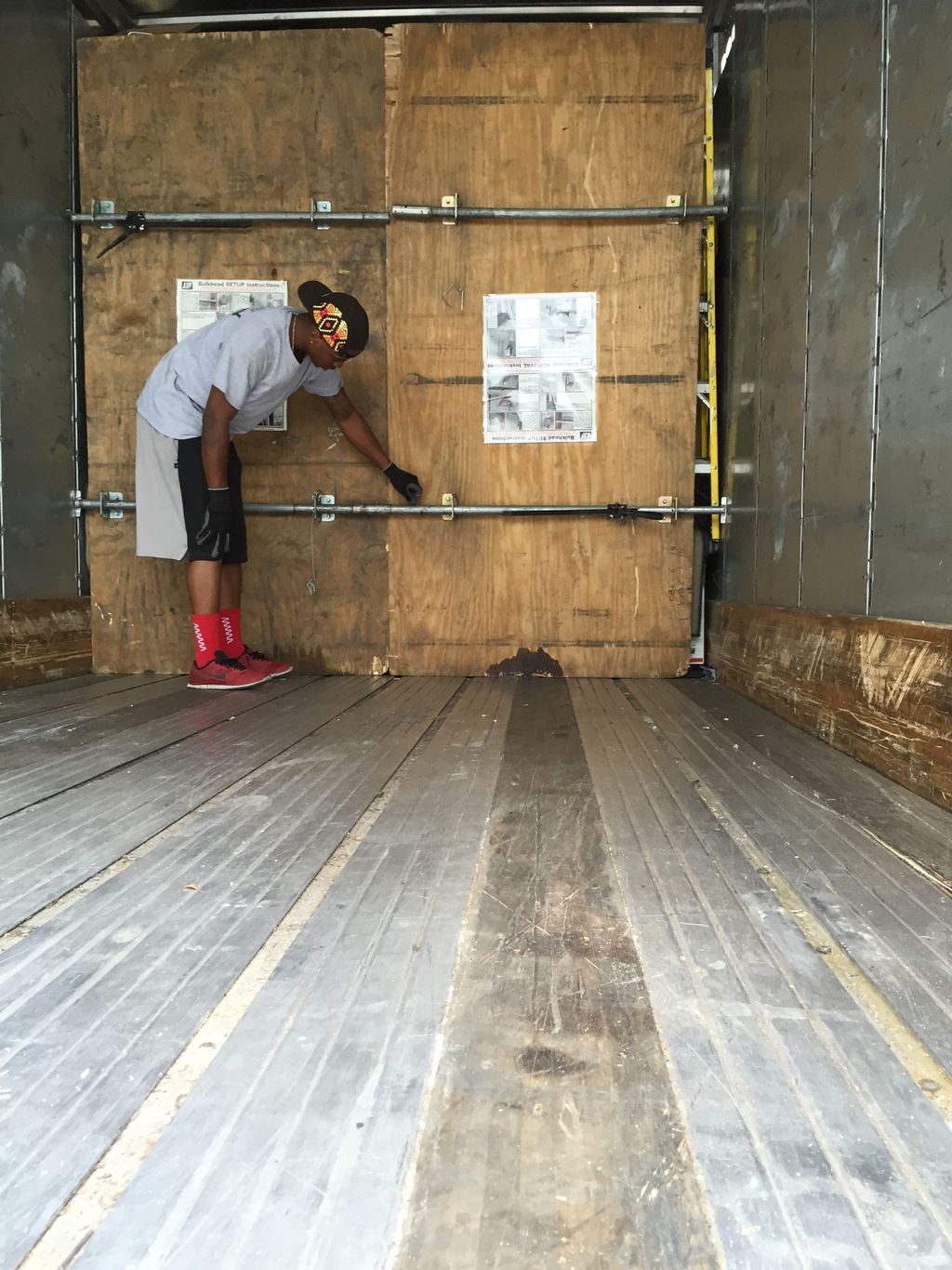 Unload ABF Containers