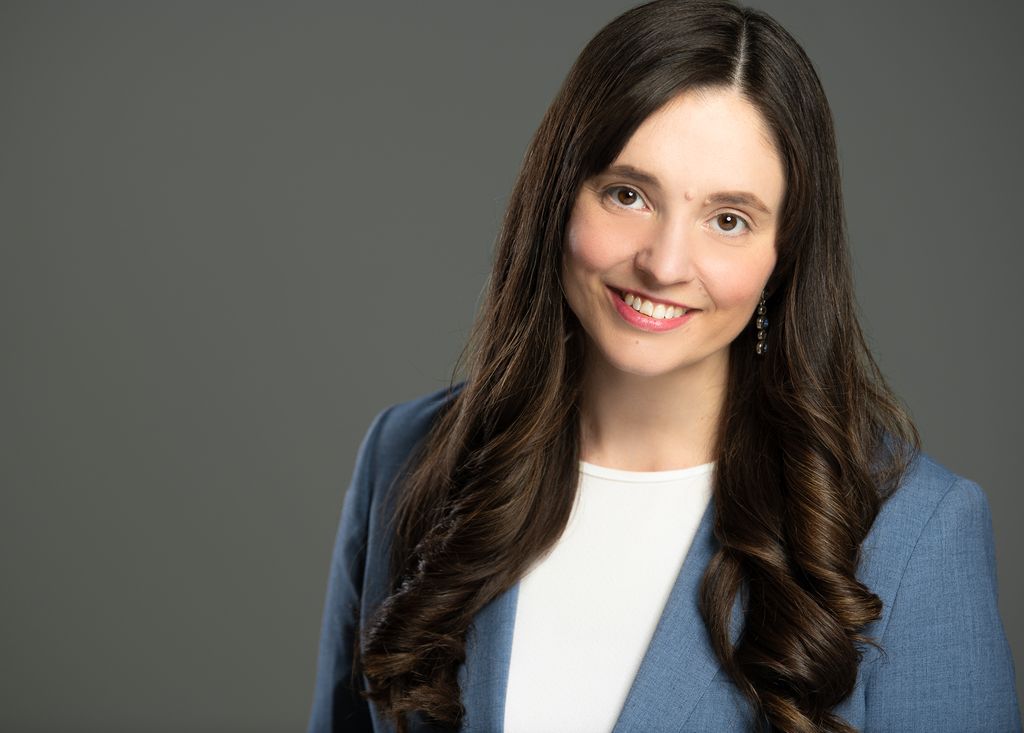 Charlene Madrid practices exclusively in Family La
