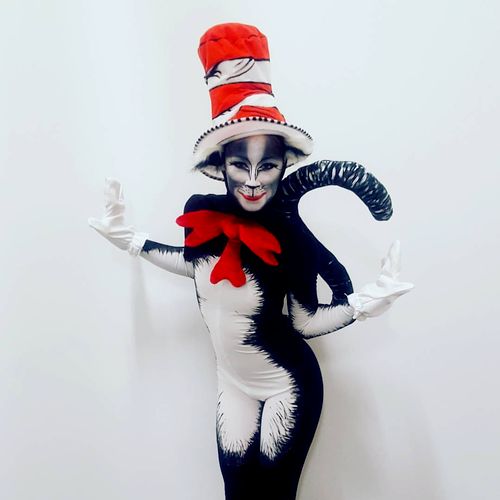 I'm the Cat in the Hat! There's no doubt about tha