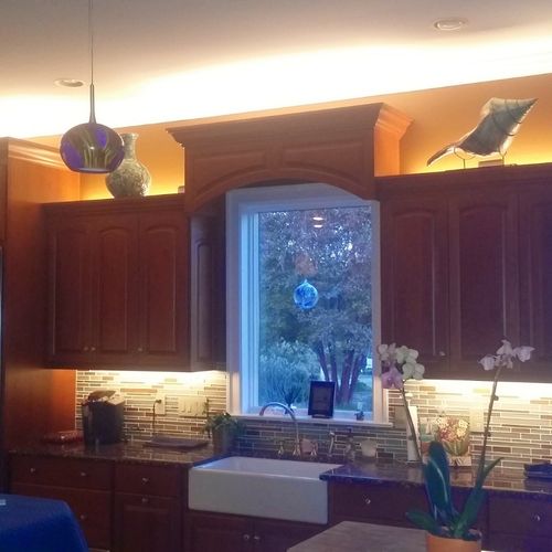 Under and Over cabinet 
Lighting