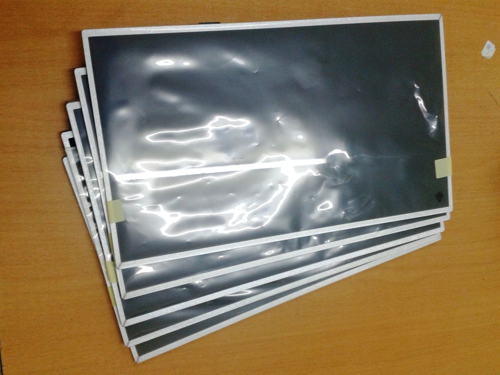 We may have the lcd screen needed for your compute