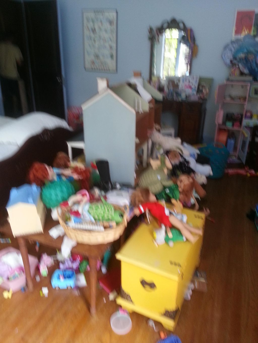 Child's room BEFORE
