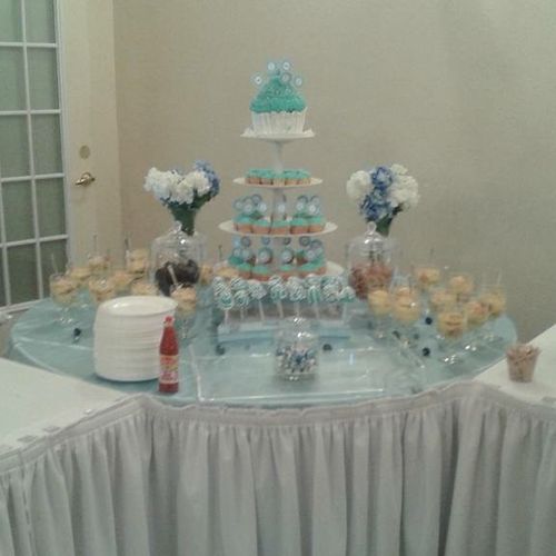 She did excellent job when she did my baby shower.